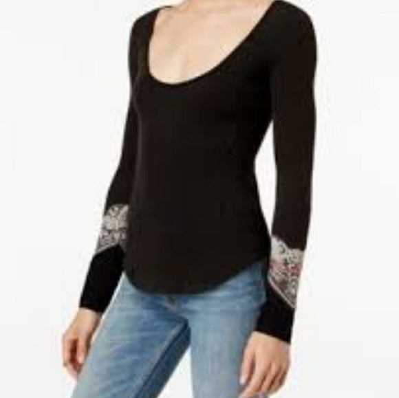 Free People black cuffed thermal - Picture 5 of 8
